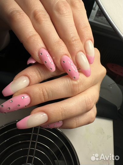 Маникюр на дому