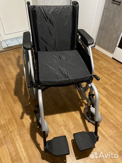 Коляска инвалидная