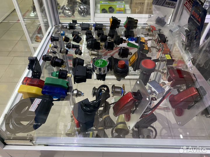 Кнопки для автомобиля и мототехники