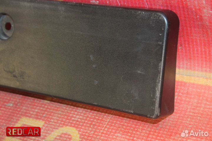 Кронштейн номерного знака передний Toyota Rav 4 IV