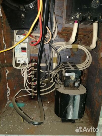 Щиток электрический в гараж (с понижающим трансф)