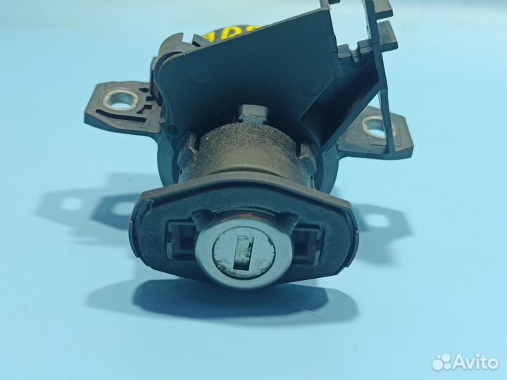 Личинка замка багажника для BMW 3 Е92