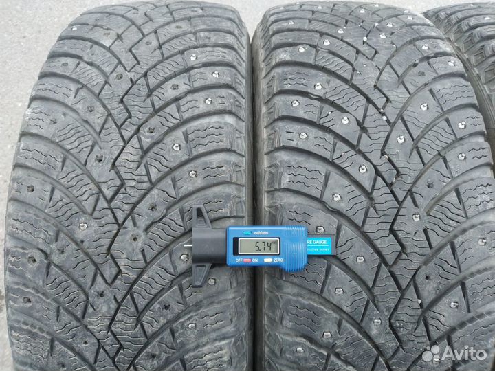 Pirelli Ice Zero 2 205/60 R16