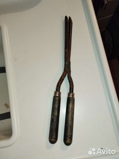 Щипцы для завивки волос старинные. СССР плойка