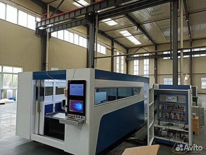 Оптоволоконный лазерный станок 1530P (6000Вт)