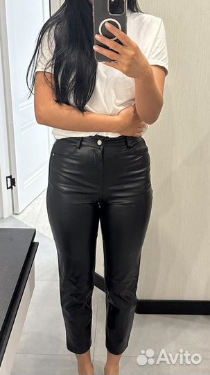 Брюки под кожу