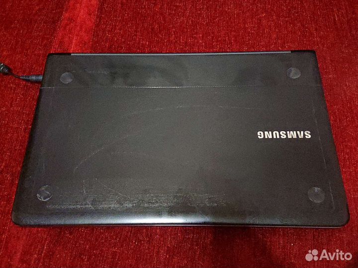 Ноутбук Samsung