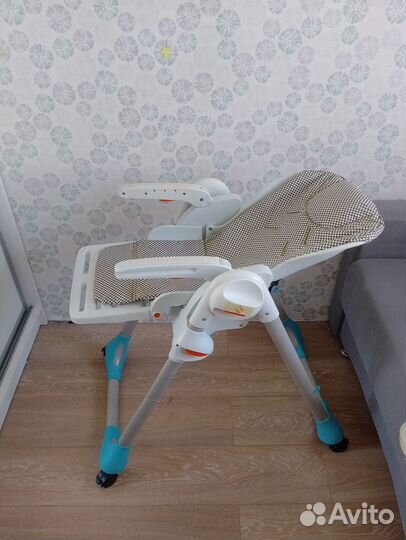 Стульчик для кормления chicco