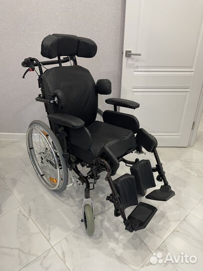 Инвалидное кресло коляска