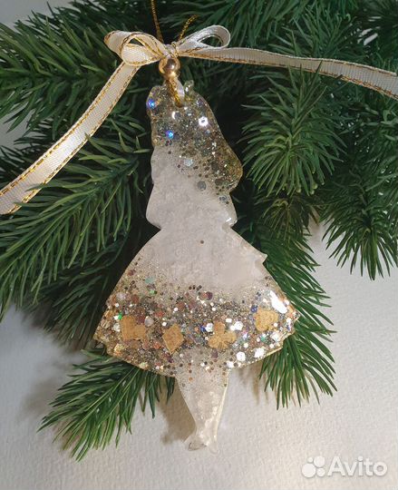 Новогодние игрушки из эпоксидной смолы