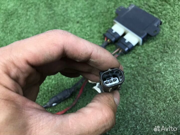 Блок электронный задний Toyota Rav 4