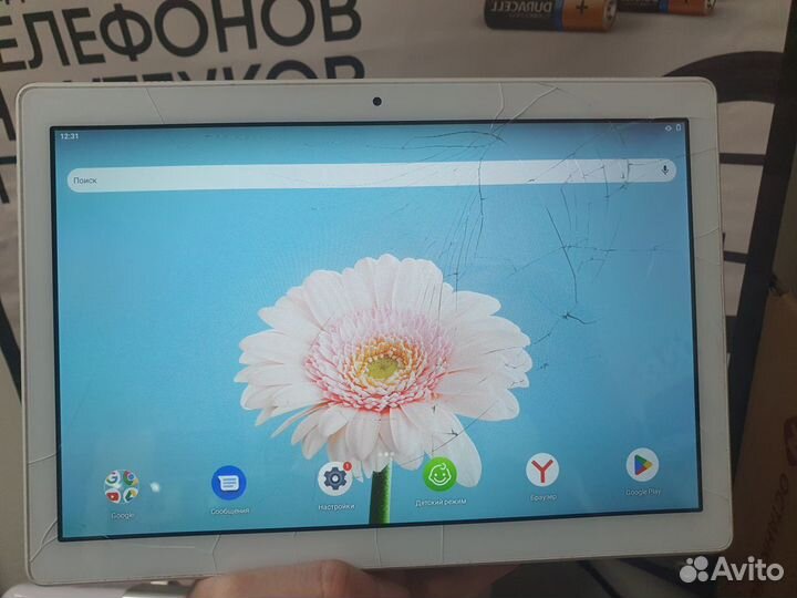 Планшет Lenovo Tab M10