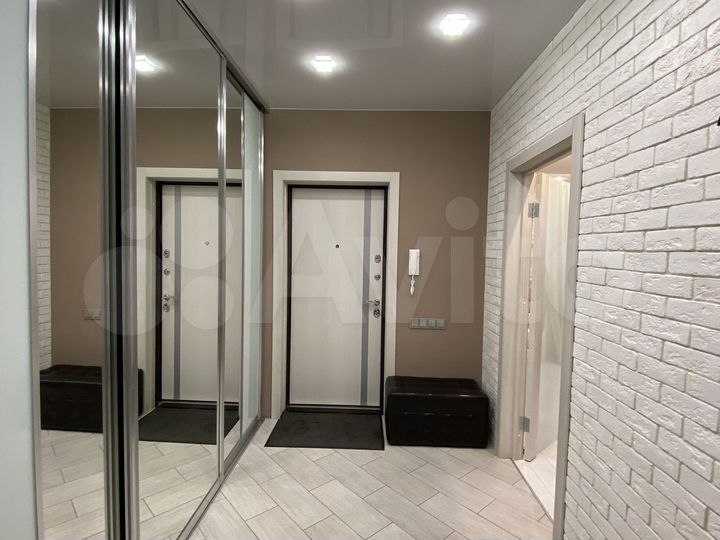 2-к. квартира, 64,7 м², 11/17 эт.