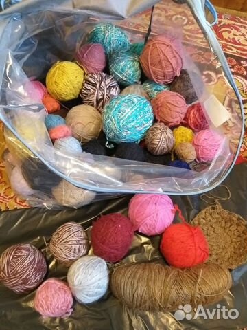 Пряжа для вязания разная