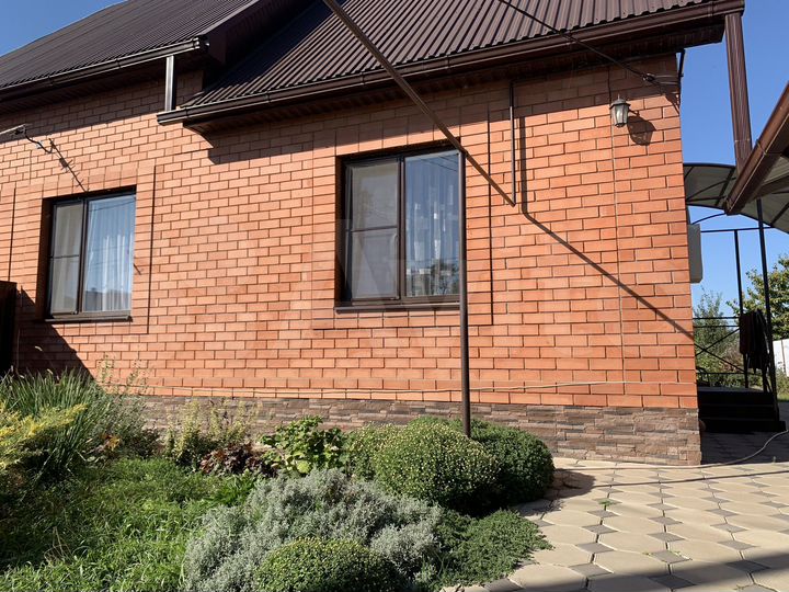 Дом 95 м² на участке 5 сот.