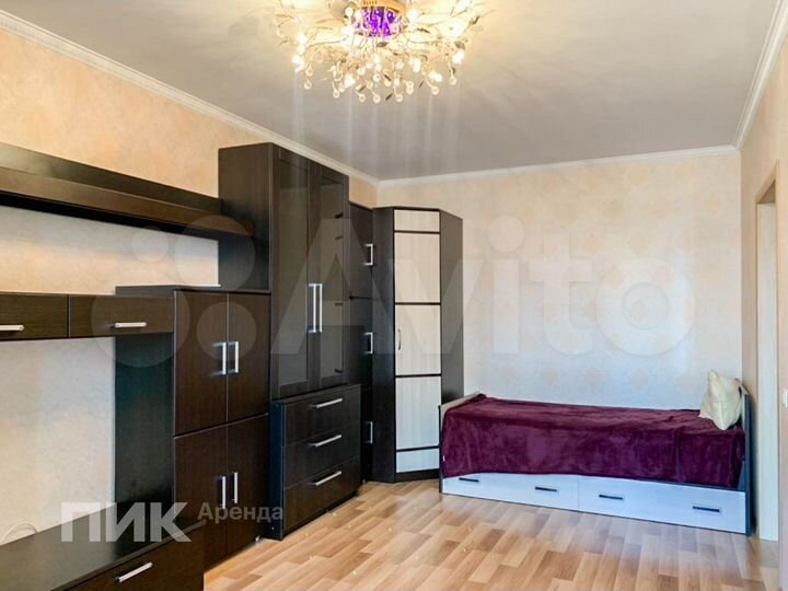 1-к. квартира, 47 м², 13/17 эт.