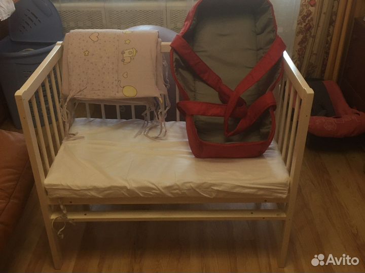 Детская кроватка малогабаритная