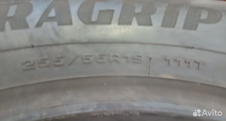 Goodyear UltraGrip Ice Arctic SUV 255/55 R19 111T