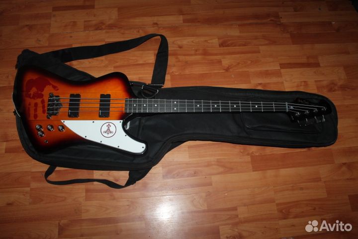 Бас гитара Harley Benton tb 70 Thunderbird