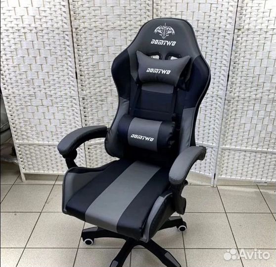 Игровое геймерское кресло с подушками (эко-кожа)