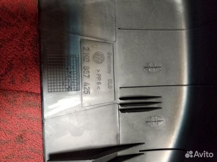 Крышка моторчика стеклоочистителя Volkswagen Caddy