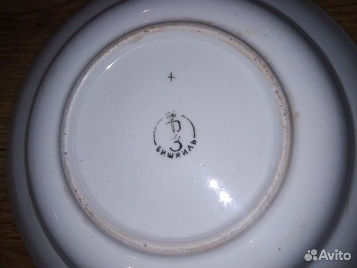 Тарелки большие СССР