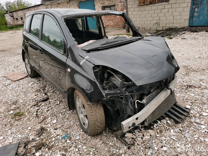 Nissan note e11 HR16 АКПП рест разбор