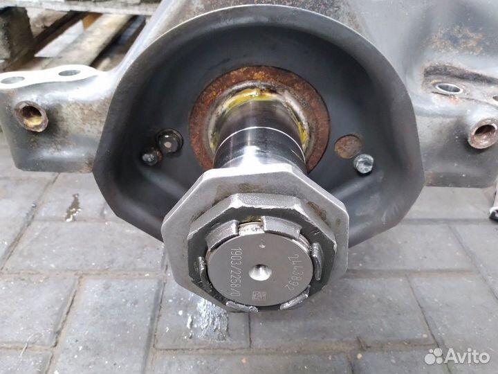 2443891 Кулак поворотный правый Scania 6-series