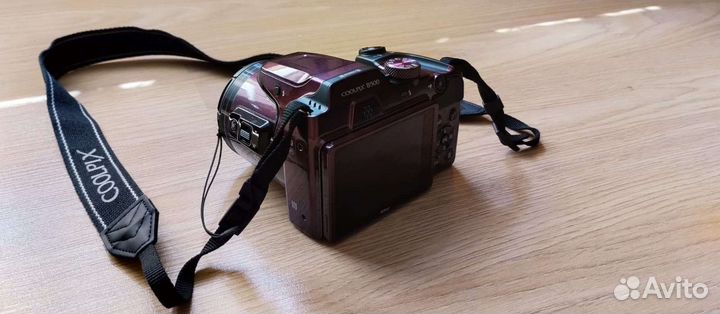 Компактный фотоаппарат Nikon Coolpix B500
