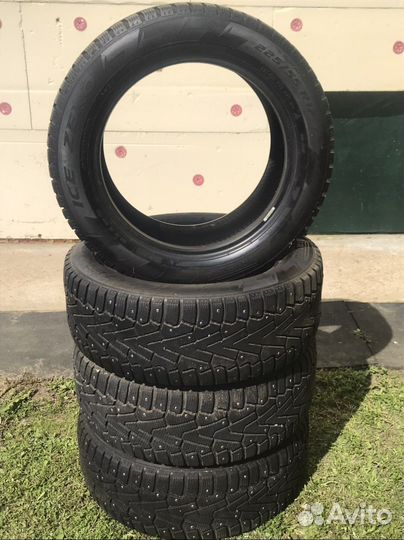 Pirelli Ice Zero 225/55 R17