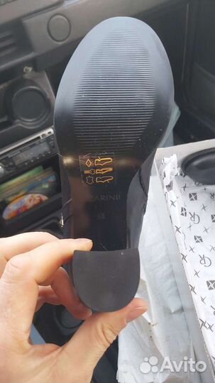 Полусапожки женские 38 размера на каблуке