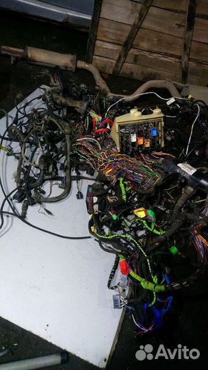 Проводка подкапотная volkswagen golf 4 1.4 МКПП