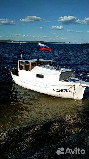 Спасательный бот с подвесным дизельным двигателем