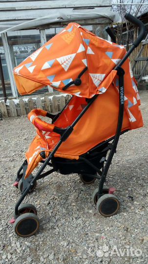 Прогулочная коляска трость