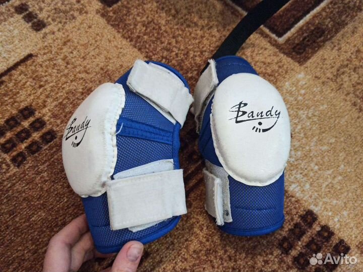 Налокотники