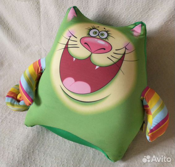 Прикольный подарок.Кот- антистресс