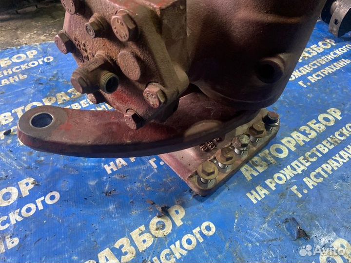 Рулевой редуктор. Iveco Eurotrakker 2005