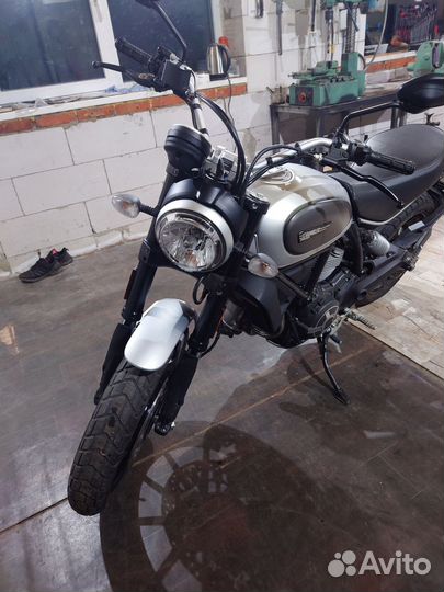 Мотоцикл ducati