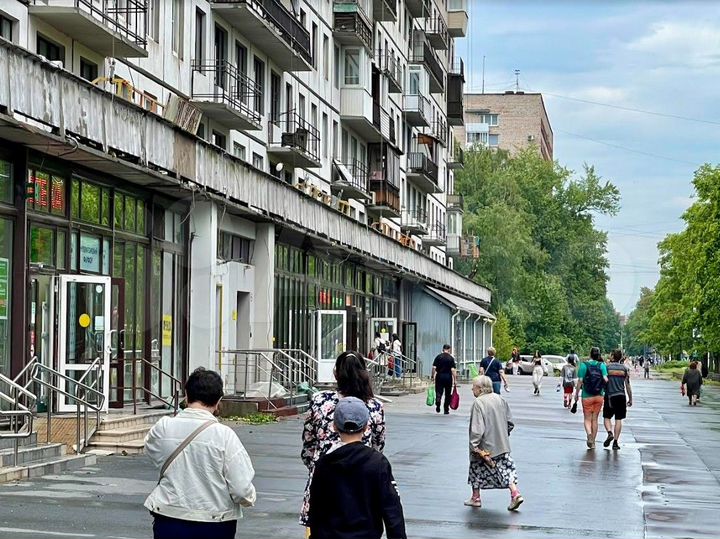 240м² супер проходное у м.Академическая