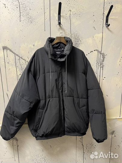 Пуховик fear OF GOD essentials black Оригинал