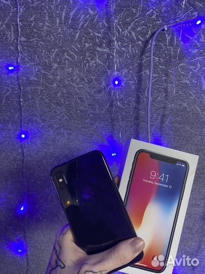 iPhone X, 256 ГБ