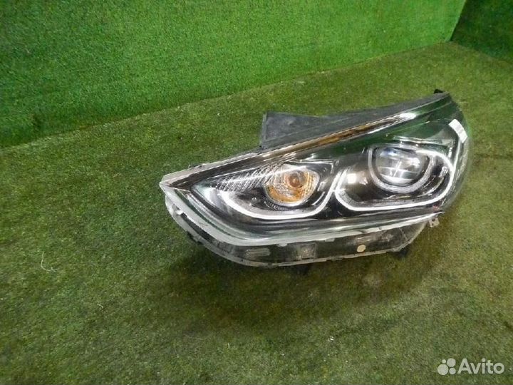 Фара левая Hyundai Sonata