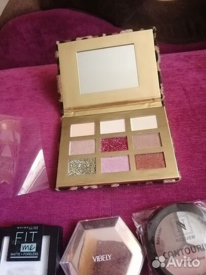 Пудра, тени, скульптор, хайлайтер