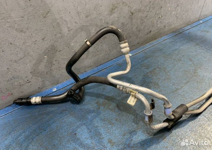 Радиатор гура Volvo Xc60 1 Поколение DZ