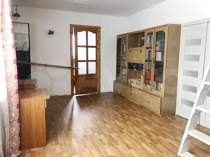 Коттедж 177 м² на участке 8,9 сот.