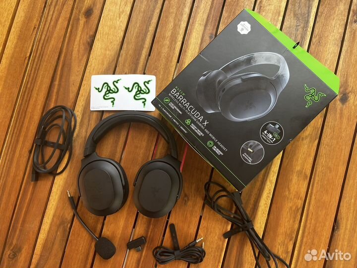 Беспроводные наушники Razer Barracuda X