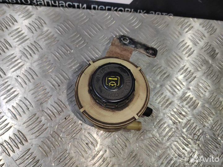 Бачок гур Renault Sandero 1.6 2010-2014