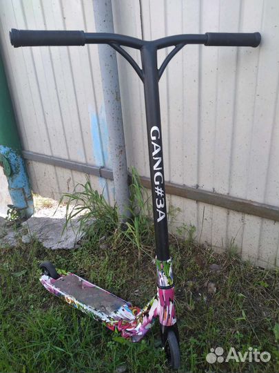 Трюковой самокат