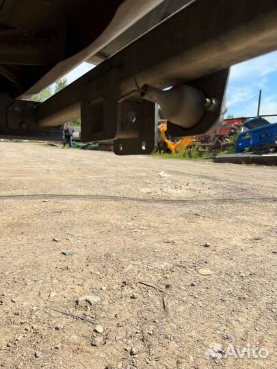 Фаркоп на toyota Hilux Surf 185