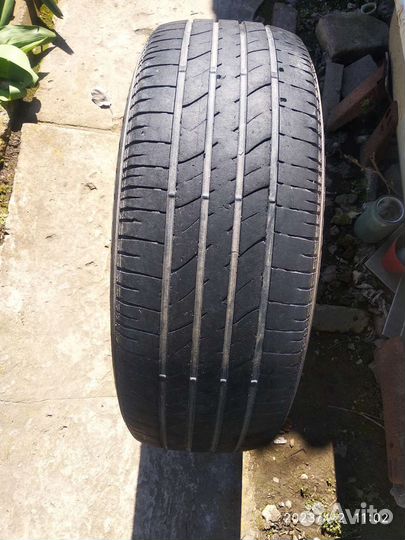 Bridgestone Turanza ER30 235/65 R17